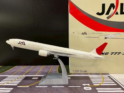 Inflight (B Model) 1:200 JAL B777-346 JA751J B773JL51J [Width 33 Length 37 Height 10 cm]