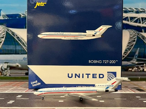 Gemini Jets 1:400 United 727-200 N7620U Stars Bars GJ2352 [Width 8 Length 11.5 Height 2.5 cm]