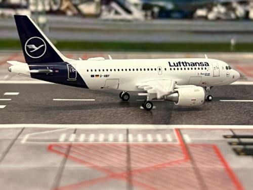 Gemini Jets 1:400 Lufthansa A319-100 D-AIBF GJ2022 [Width 8.5 Length 8.5 Height 3 cm] 4