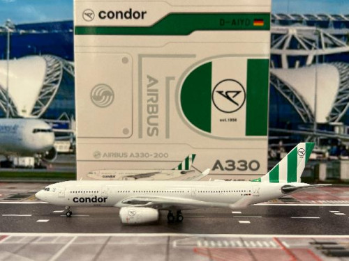 Phoenix 1:400 JAS MD-81 JA8498 [Width 8 Length 11.5 Height 2 cm]