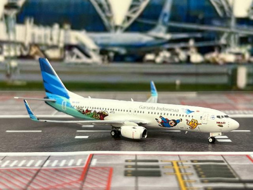 Phoenix 1:400 Garuda Indonesia B737-800 PK-GUG PH1988 2