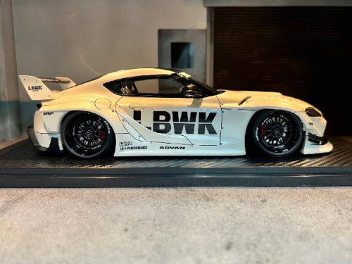 IG2648 1:18 LB-Works Toyota Supra(A90) Whi [Width 10 Length 25 Height 7 cms] 5