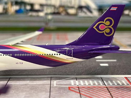 Phoenix 1:400 Thai A340-500 HS-TLB PH12025 [Width 16 Length 17 Height 4 cm] 6