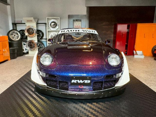Ignition 1:18 RWB 993 Purple Metallic IG3739 [Width 10 Length 24 Height 7 cms] 6
