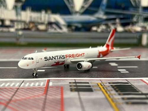 Phoenix 1:400 Qantas Freight A321 VH-XF4 PH1972 5