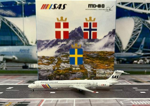 Phoenix 1:400 SAS MD-81 OY-KHO PH12055 [Width 8 Length 11.5 Height 2 cm]