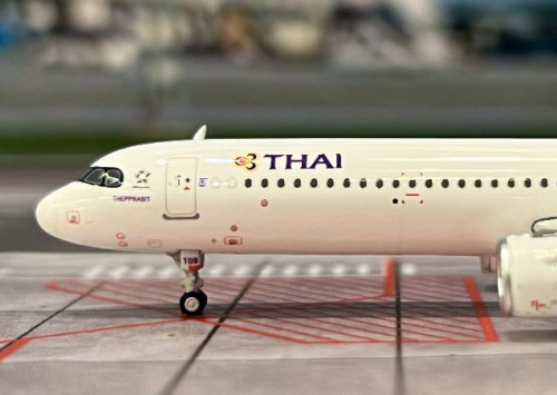 Phoenix 1:400 Thai A321neo HS-TOB PH12060 [Width 9 Length 11 Height 2.5 cm] 6