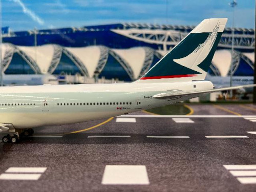 Inflight 1:200 Cathay 747-412 B-HKD WB7474053 [Width 32 Length 33 Height 10 cm] 6