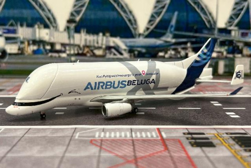 JC Wings 1:400 Airbus A330-743L Beluga XL6 F-GXLO LH4358 [Width 15 Length 16 Height 4.5 cm] 1