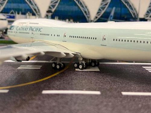 Inflight 1:200 Cathay 747-412 B-HKD WB7474053 [Width 32 Length 33 Height 10 cm] 8