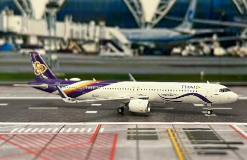 Phoenix 1:400 Thai Airways A321neo HS-TOA PH12059 [Width 9 Length 11 Height 2.5 cm] 2