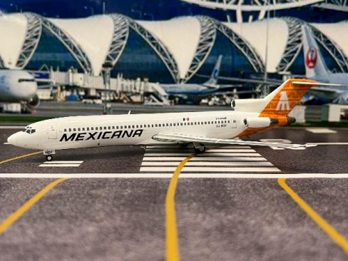 JC Wing 1:200 Mexicana B727-200 