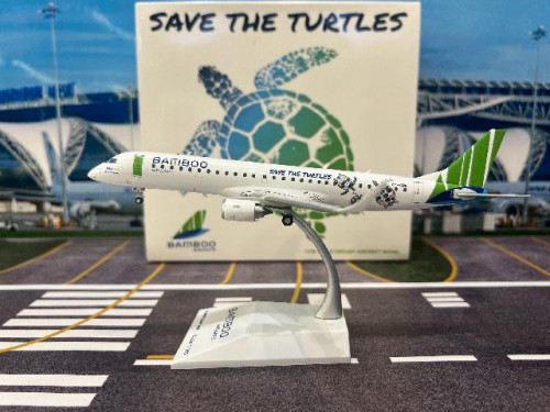JCWings 1:200 Bamboo ERJ190-200LR‘Save the Turtles’OY-GDB XX20078  [Width 14 Length 19 Height 5 cms]