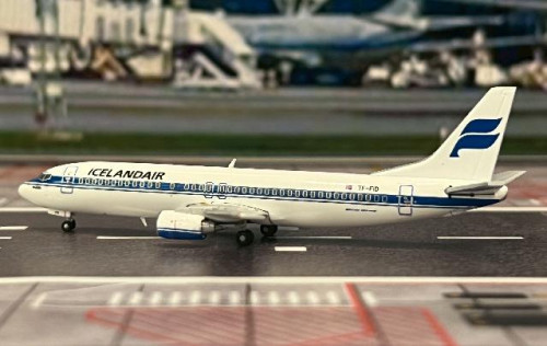 JC Wings 1:400 Icelandair 737-400 TF-FID LH4309 [Width 7 Length 9 Height 2.5 cm] 3