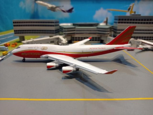LH4278A 1:400 National 747-400BCF 30th FD N936CA [Width 16 Length 16.5 Height 4.5 cms] 2