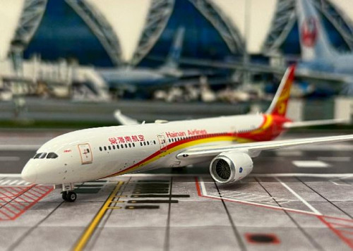 Phoenix 1:400 Hainan 787-9 B-20AL PH12066 [Width 15 Length 15.5 Height 4.5 cm] 7