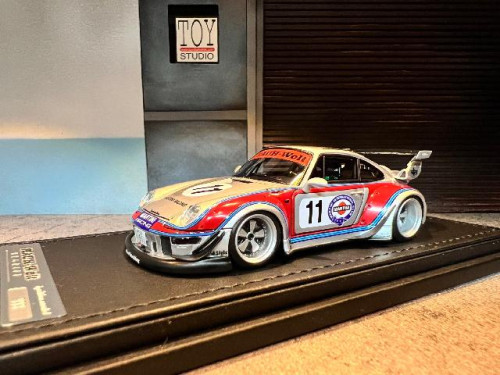 Ignition [IG2169] 1:43 RWB 993 Silver/Red [Width 5 Length 10 Height 3 cms]