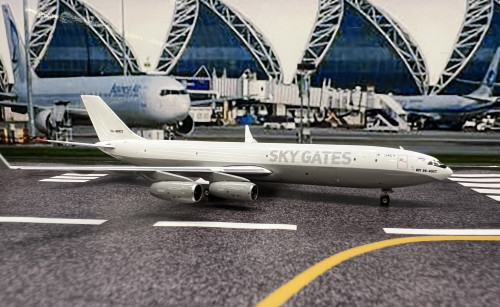 Phoenix 1:400 Sky Gates IL-96-400T RA-96103 PH1936 2