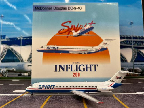  Infligh 1:200 Spirit DC-9-41 N130NK IF941NK0824 [Width 14 Length 19 Height 4 cms]