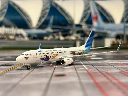 Phoenix 1:400 Garuda Indonesia B737-800 PK-GUG PH1988 5