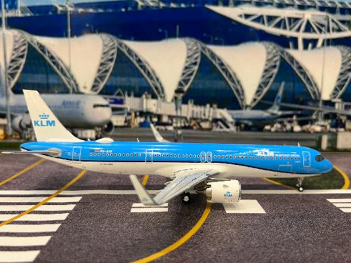 エアリンガス A321neo 1/200 Gemini A321neo 1:200 Diecast Model - GeminiJets GJ-G2UAL1281 - $88.95
