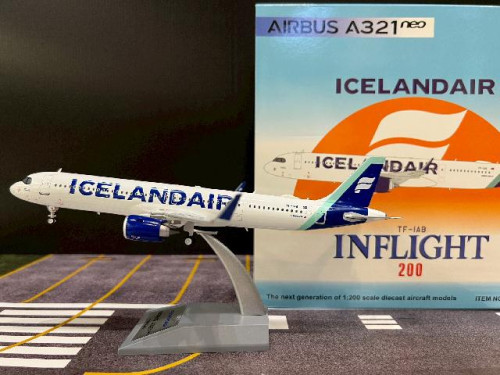 Inflight 1:200 Icelandair A321-271NXTF-IAB IF321MF0725 [Width 17.5