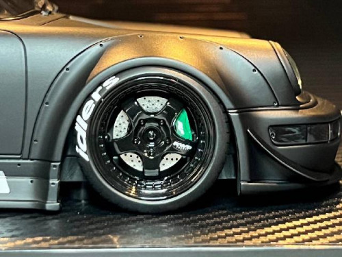 Ignition: IG2463 1:18 RWB 964 Matte Blk [Width 10 Length 24 Height 7 cms] 8