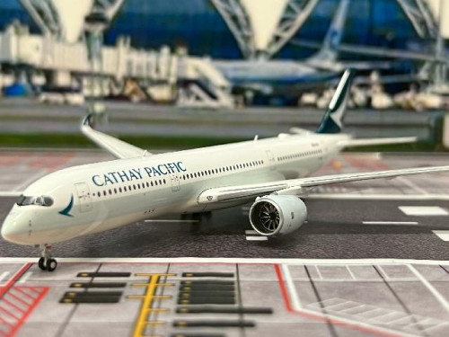 JCWings 1:400 Cathay Pacific A350-900XWB B-LRX SA4047 [Width 16 Length 16.5 Height 4 cm] 7