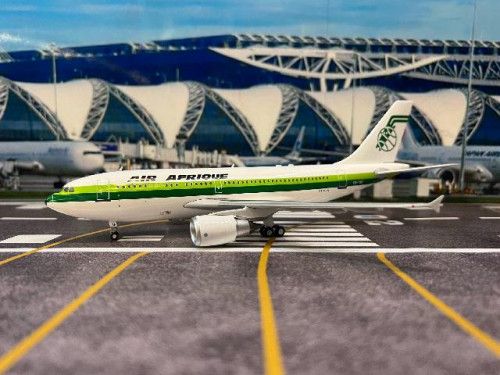 Inflight 1:400 Air Afrique A310-304 TU-TAF IF310RK0426 [Width 25 Length 28 Height 9 cm] 1