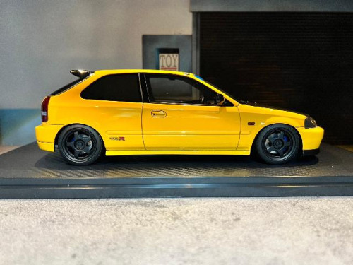 Ignition IG2676 1:18 Honda Civic(EK9) Type R Yellow [Width 9 Length 23 Height 7 cm] 5