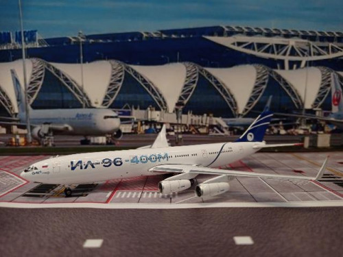 Phoenix 1:400 Polet IL-96-400T RA-96102 PH1914 [Width 15 Length 13.5 Height 4 cms]
