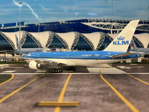 Inflight 1:200 KLM 777-206ER PH-BQD IF772KL0824 [Width 30 Length 35 Height 8 cm] 4