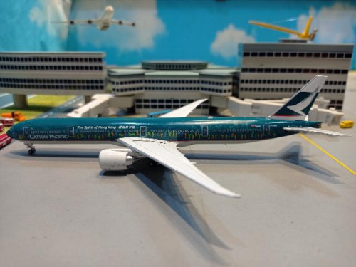 Aviation WB4014 1:400 Cathay 777-300ER B-KPB [Width 16 Length 18 Height ...