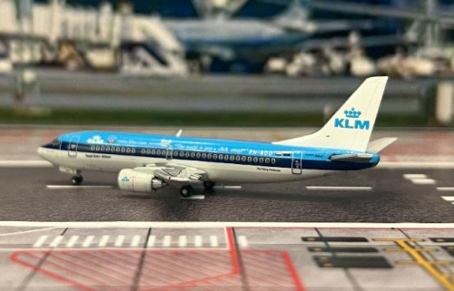 JC Wings 1:400 KLM 737-300 PH-BDD XX4996 [Width 7 Length 8 Height 2.5 cm] 3