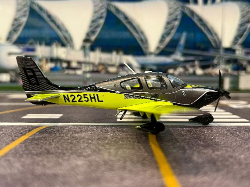 Gemini Jets 1:72 Cirrus SR22T N225HL GG022 [Width 16 Length 11 Height 3.5 cm] 6