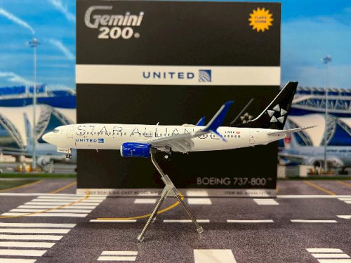 Gemini Jets 1:200 United Airlines 737-800W N76516 Flap Down G21378F