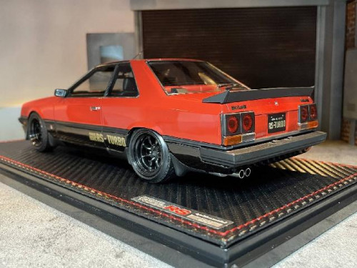 IG2347 1:18 Skyline 2000 RS-Turbo(R30) Red/Blk [Width 10 Length 25 Height 7 cms] 2