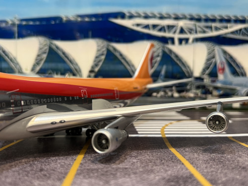 Inflight 1:200 CP Air B747-217B C-FCRE IF742CP0726P [Width 30 Length 35 Height 10 cm] 7