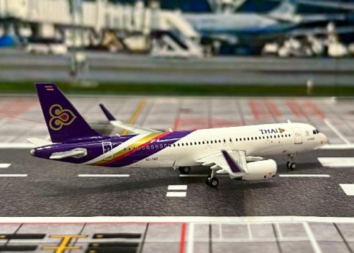 Phoenix1:400 Thai A320 HS-TXG PH12044 [Width 9 Length 9 Height 3 cm] 3