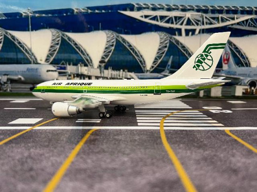 Inflight 1:400 Air Afrique A310-304 TU-TAF IF310RK0426 [Width 25 Length 28 Height 9 cm] 3