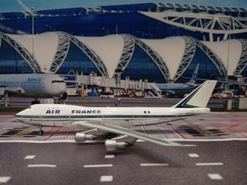 Phoenix 1:400 Air France 747-100 F-BPVC PH1921 [Width 16 Length 16.5 Height 4.5 cm] 2