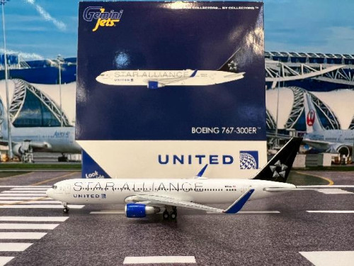Gemini Jets 1:400 United Airlines 767-300ER N653UA ‘Star Alliance’ GJ2313
