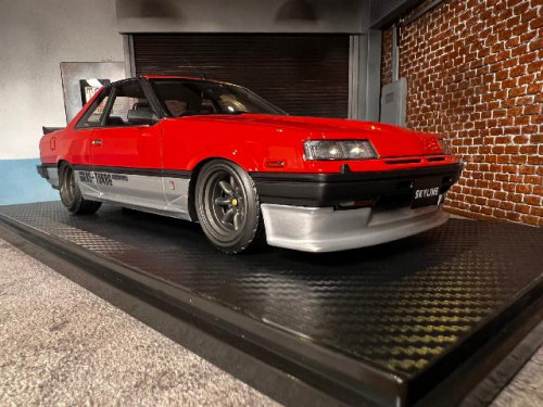 Ignition:IG2442 1:18 Nissan Skyline 2000 RS-X Turbo-C (R30) Red 