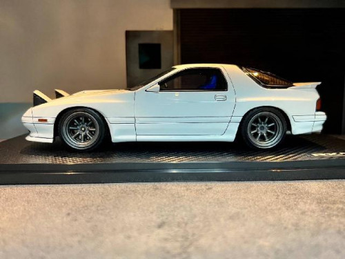 Ignition [IG2233] 1:18 Mazda Savanna RX-7 Infini (FC3S0) White [Width ...