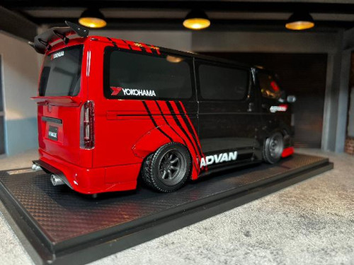 IG2805 1/18 T・S・D WORKS HIACE Black/Red | LINE UP | [公式
