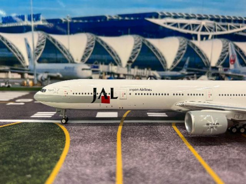 Inflight 1:200 JAL 777-346 JA8945 B773JAL945 [Width 33 Length 37 Height 8 cm] 5