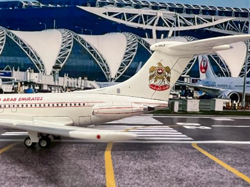 JC Wings 1:200 UAE Government VC-10 Srs1101 G-ARVF LH2384 [Width 22 Length 24 Height 6 cms] 4