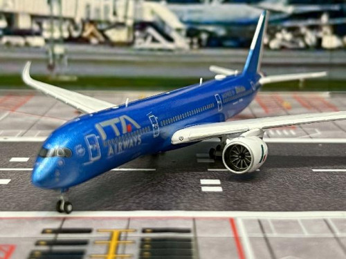 JCWings 1:400 ITA A350-900XWB EI-IFA XX40650 [Width 16 Length 16.5 Height 4 cm] 7