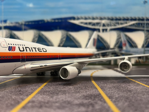 Inflight 1:200 United Airlines B747-422 N188UA IF744UA0526 [Width 30 Length 35 Height 10 cm] 7