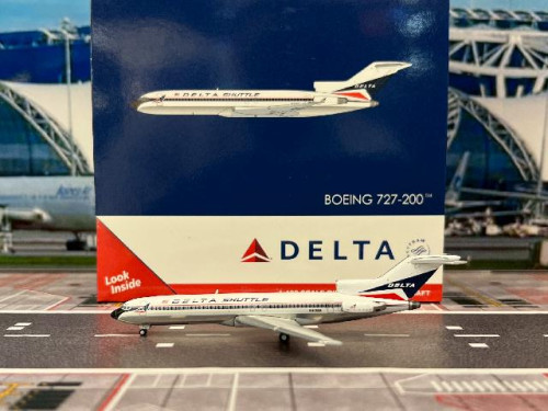 Gemini Jets 1:400 Delta Shuttle 727-200/Adv. N413DA GJ2375 [Width 8 Length 11.5 Height 2.5 cm]